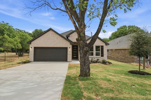 205 Bullard St, Weatherford, TX, 76086-4795 | Card Image