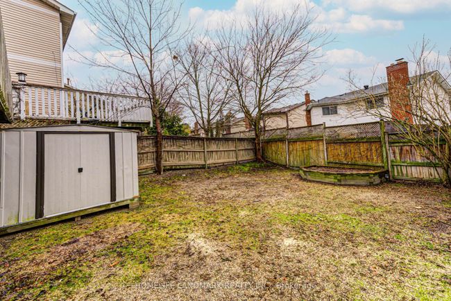 489 Lancelot Cres, House attached with 4 bedrooms, 2 bathrooms and 3 parking in Oshawa ON | Image 33