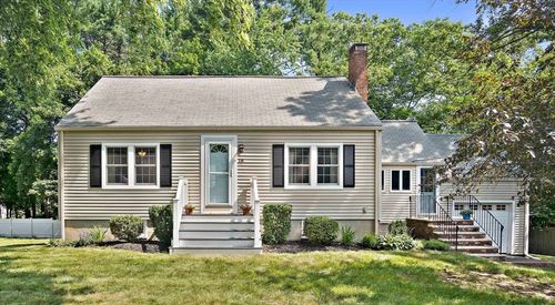 18 Strout Ave, Wilmington, MA, 01887-3045 | Card Image