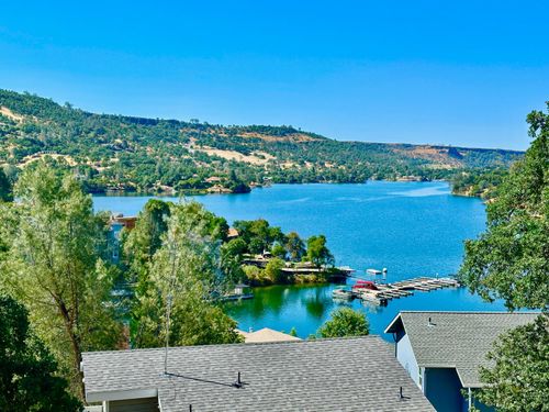 454 Hilltop Estates Dr, Copperopolis, CA, 95228-9739 | Card Image