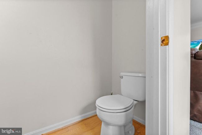 8200 Finchleigh St, Townhouse with 4 bedrooms, 4 bathrooms and null parking in LAUREL MD | Image 25