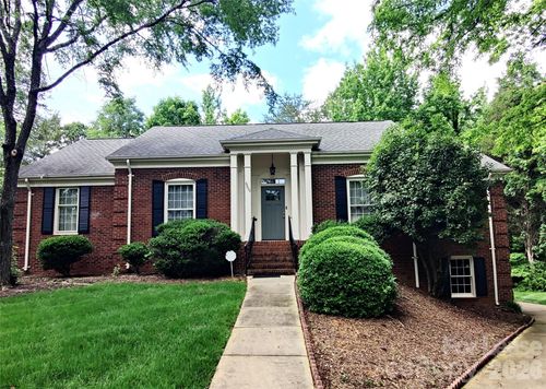 6000 Hickory Forest Dr, Charlotte, NC, 28277-2365 | Card Image
