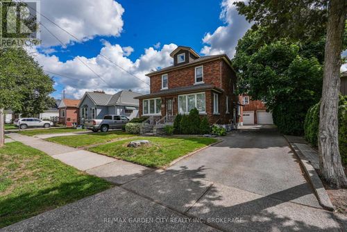 248 Wallace Ave S, Welland, ON, L3B1R6 | Card Image