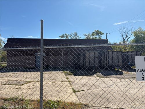12930 E Mcnichols Rd, Detroit, MI, 48205-3316 | Card Image