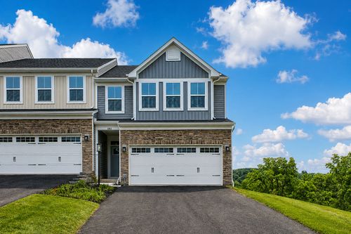 5002 Wellington Ct, Jeannette, PA, 15644-4821 | Card Image