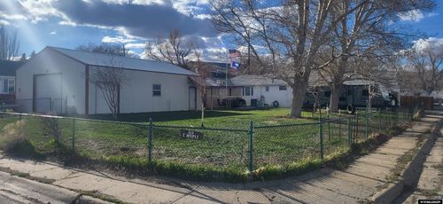 515 E Maple St, Rawlins, WY, 82301-5809 | Card Image