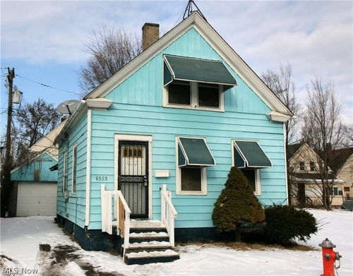 6525 Rogers Ave, Cleveland, OH, 44127-1437 | Card Image