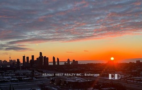 1706-15 Zorra St, Etobicoke, ON, M8Z0C1 | Card Image