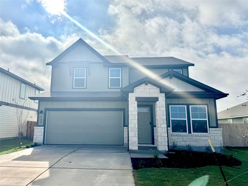 133 Boondoggle Rdg, Cedar Creek, TX, 78612-2243 | Card Image