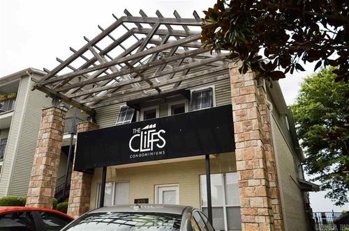 62-724 North St, Little Rock, AR, 72201-1350 | Card Image