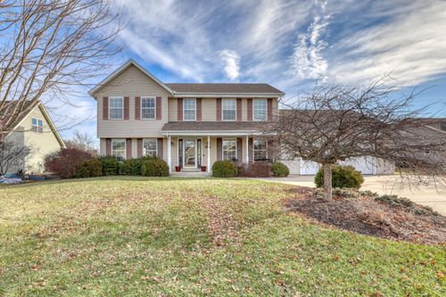 5443 Heidi Dr, Caledonia, WI, 53402-2082 | Card Image