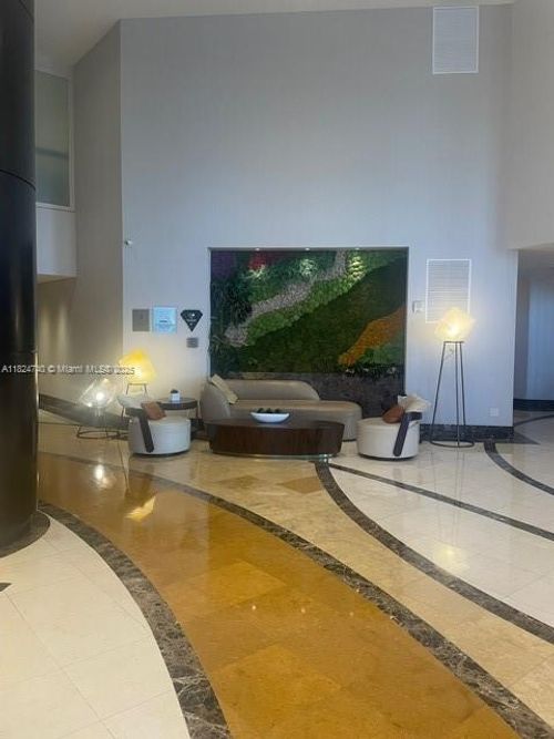502-18001 Collins Ave, Sunny Isles Beach, FL, 33160-2722 | Card Image