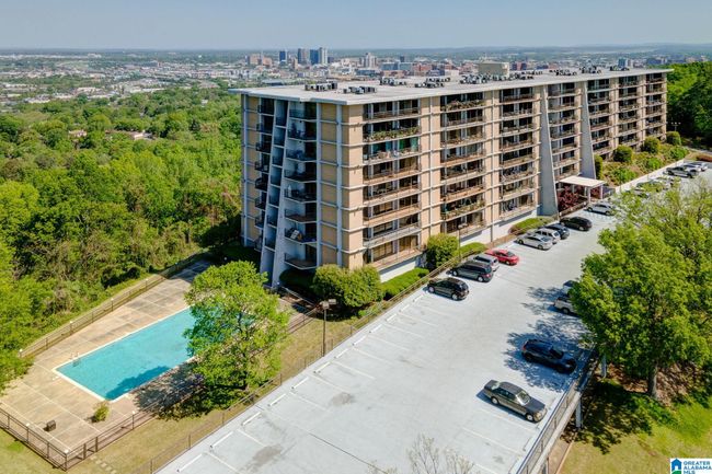 APT-504 - 1300 Beacon Pkwy E, Condo with 3 bedrooms, 3 bathrooms and null parking in BIRMINGHAM AL | Image 37