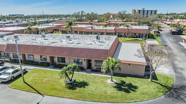 APT-30H - 19029 Us Highway 19 N, House other with 2 bedrooms, 2 bathrooms and null parking in CLEARWATER FL | Image 30