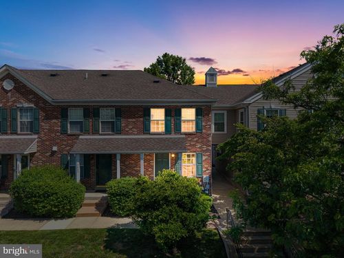 3664 Nancy Ward Cir, DOYLESTOWN, PA, 18902-9039 | Card Image