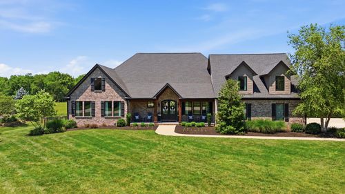 310 Eagle Dr, Nicholasville, KY, 40356-8167 | Card Image