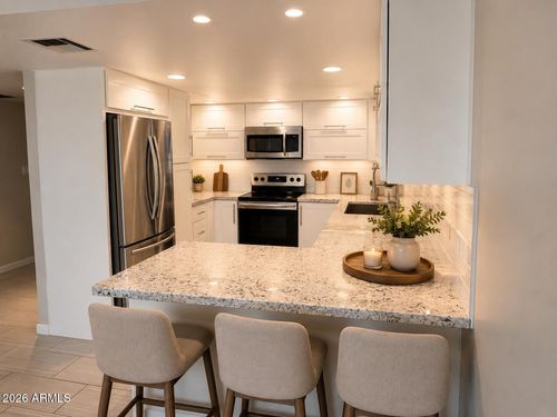307-7940 E Camelback Rd, Scottsdale, AZ, 85251-2616 | Card Image