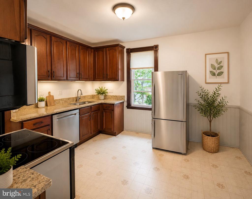 Residential Lease in BRUNSWICK 5
