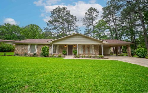 1740 Hollyhill Dr, Camden, AR, 71701-3118 | Card Image