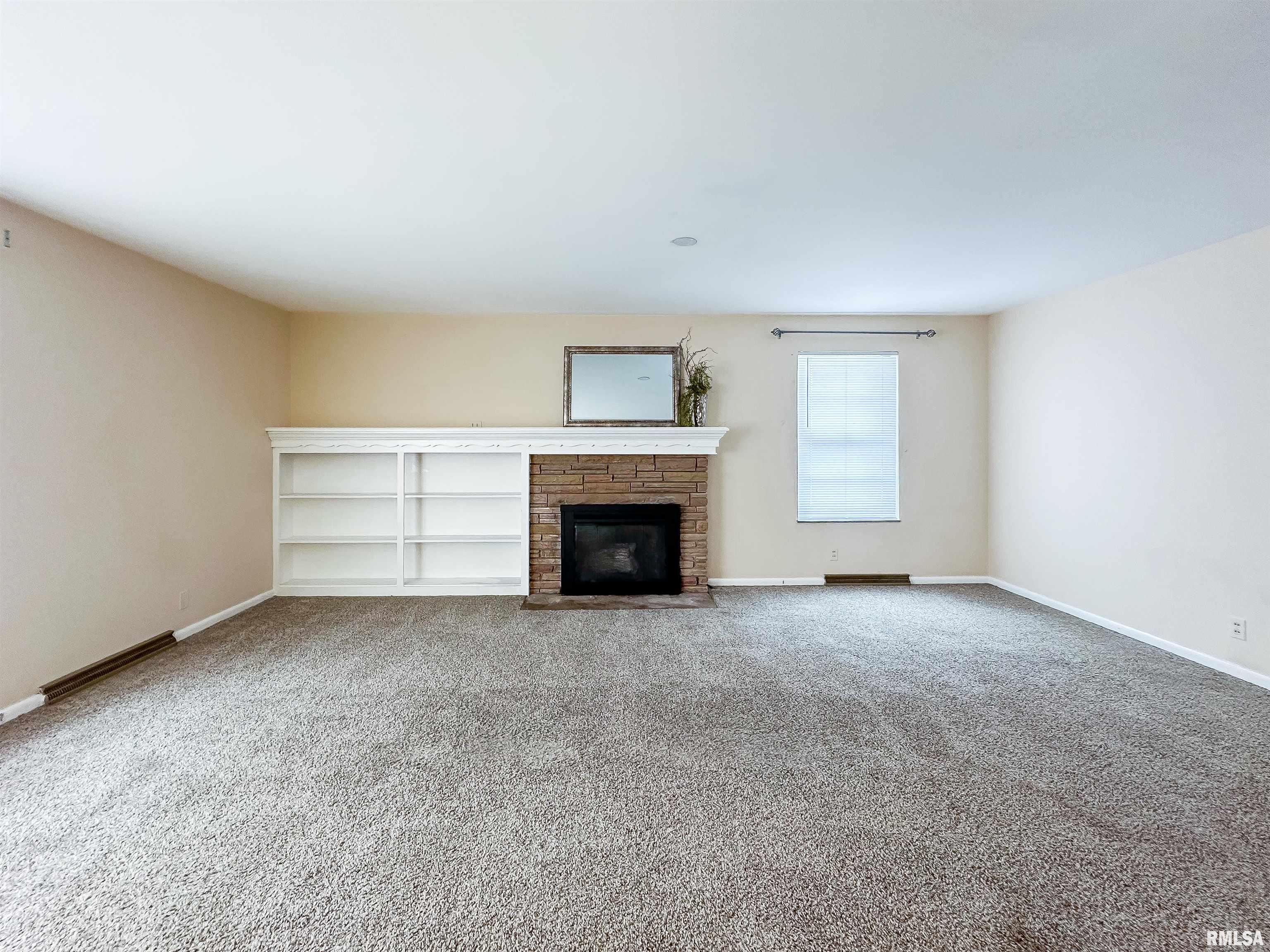 Residential in Peoria Heights 4