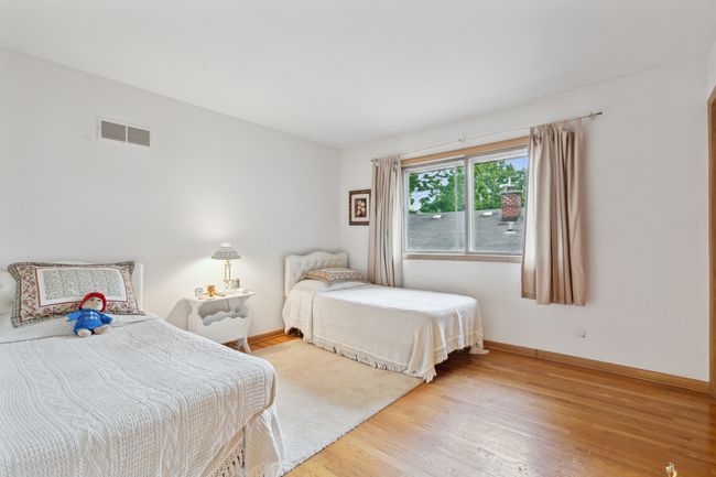 771 S Euclid Ave, Home with 3 bedrooms, 3 bathrooms and null parking in Elmhurst IL | Image 13