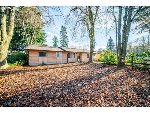 1109 Se 2nd Ave, Battle Ground, WA, 98604-8310 | Card Image