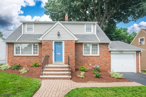 37 Evans Rd, Bloomfield, NJ, 07003-5511 | Card Image