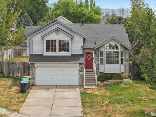 2032 Jenny Ln, Clearfield, UT, 84015-4340 | Card Image
