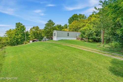 7413 Dunlap Rd, Knoxville, TN, 37920-9752 | Card Image