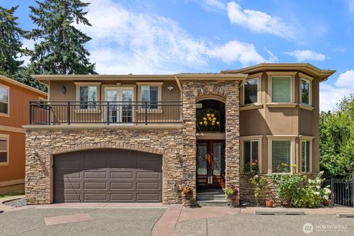27145 11th Pl S, Des Moines, WA, 98198-9159 | Card Image
