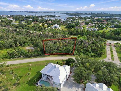10121 Creekside Dr, PLACIDA, FL, 33946 | Card Image