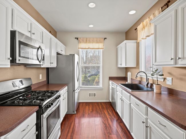 32549 Creekview St, House other with 4 bedrooms, 3 bathrooms and null parking in New Haven MI | Image 15
