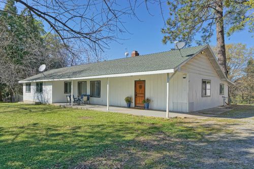 6261 Grizzly Flat Road, Somerset, CA, 95684 | Card Image