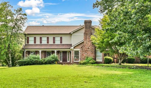 592 Fairway Wingate, Clarksville, TN, 37043-6028 | Card Image