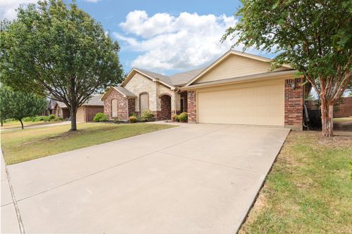 609 Jeffdale Drive, Burleson, TX, 76028 | Card Image