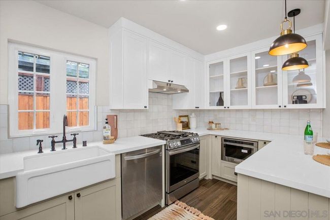 4245 10 Th Ave, House other with 3 bedrooms, 2 bathrooms and 3 parking in San Diego CA | Image 15