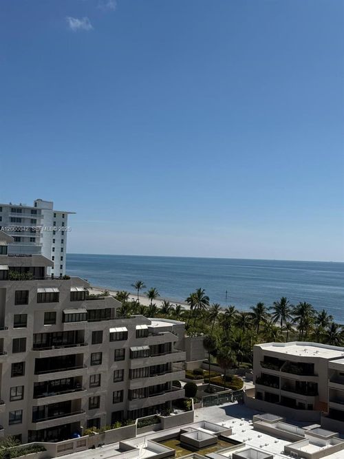 932-201 Crandon Blvd, Key Biscayne, FL, 33149-1575 | Card Image