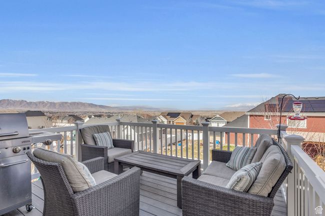 40 - 203 E Deer Run Loop, House other with 5 bedrooms, 4 bathrooms and 6 parking in Payson UT | Image 44