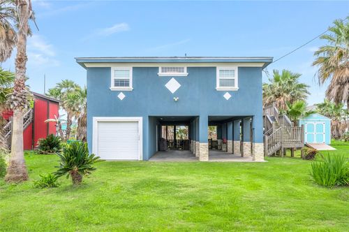 124 N Mae Cir, Crystal Beach, TX, 77650 | Card Image