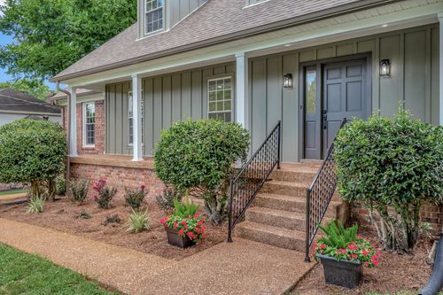 123 Jefferson Dr, Hendersonville, TN, 37075-4308 | Card Image