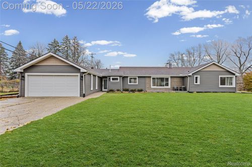 3460 Clayton Ave, Waterford Twp, MI, 48329-3206 | Card Image