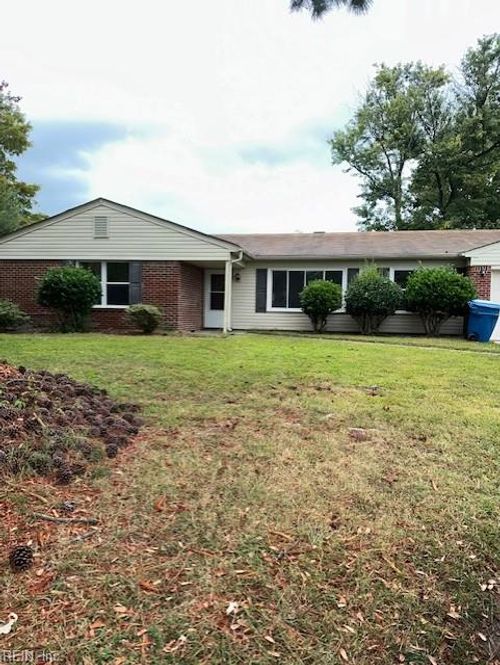 408 King James Ct, Virginia Beach, VA, 23452-5700 | Card Image