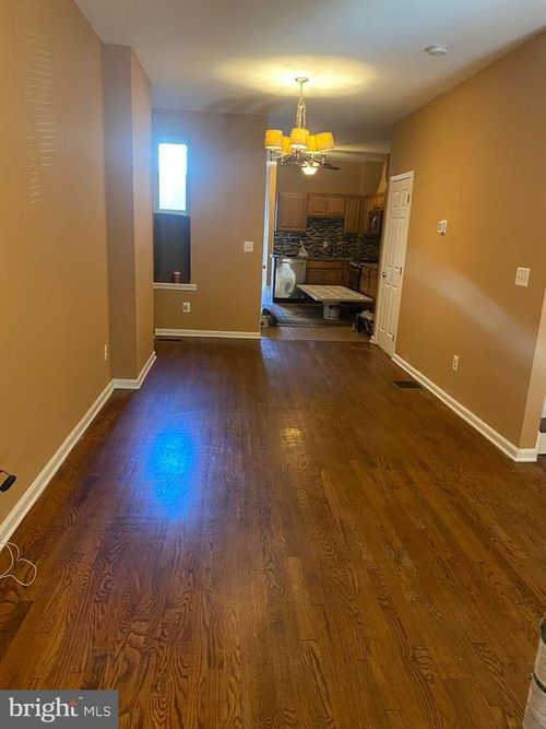 607 Berkley St, CAMDEN, NJ, 08103-1413 | Card Image