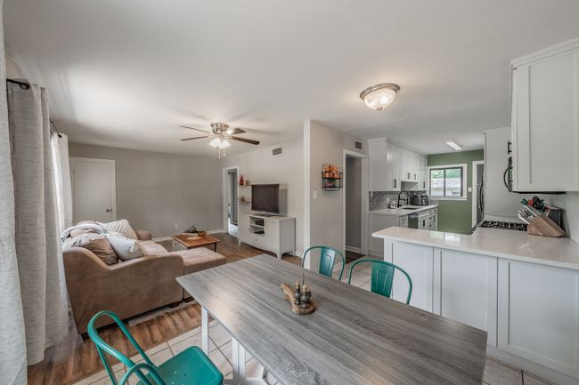 600 Brookfield Dr, House other with 3 bedrooms, 2 bathrooms and null parking in Hurst TX | Image 9