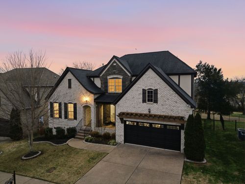 5177 Mountainbrook Cir, Hermitage, TN, 37076-1484 | Card Image