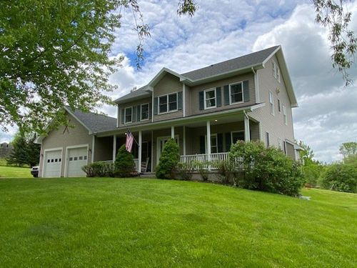 647 Poker Hill Rd, Underhill, VT, 05489-9392 | Card Image