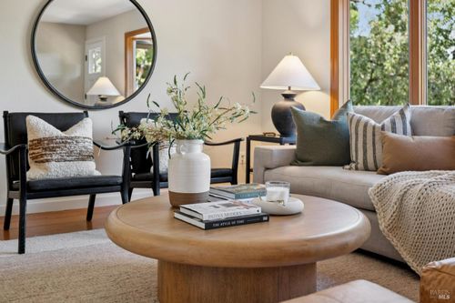 9 Francis Avenue, San Anselmo, CA, 94960 | Card Image
