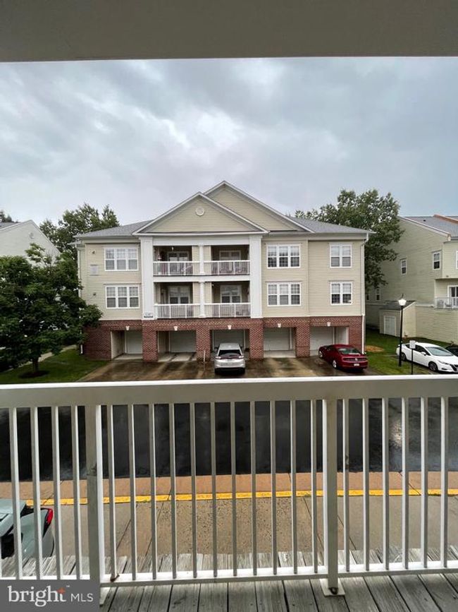 UNIT-202 - 42480 Rockrose Sq, Condo with 3 bedrooms, 2 bathrooms and null parking in BRAMBLETON VA | Image 29