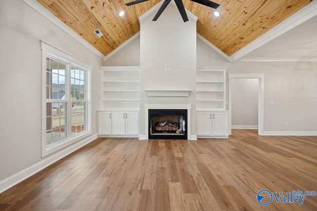 85 Betty Way, House other with 4 bedrooms, 3 bathrooms and null parking in Scottsboro AL | Image 11