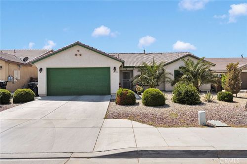 15752 Whitecap Way, Victorville, CA, 92394 | Card Image